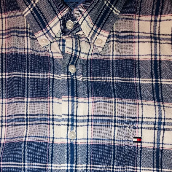 Tommy Hilfiger Men’s Button Down Long Sleeve Shirt - Picture 3 of 7